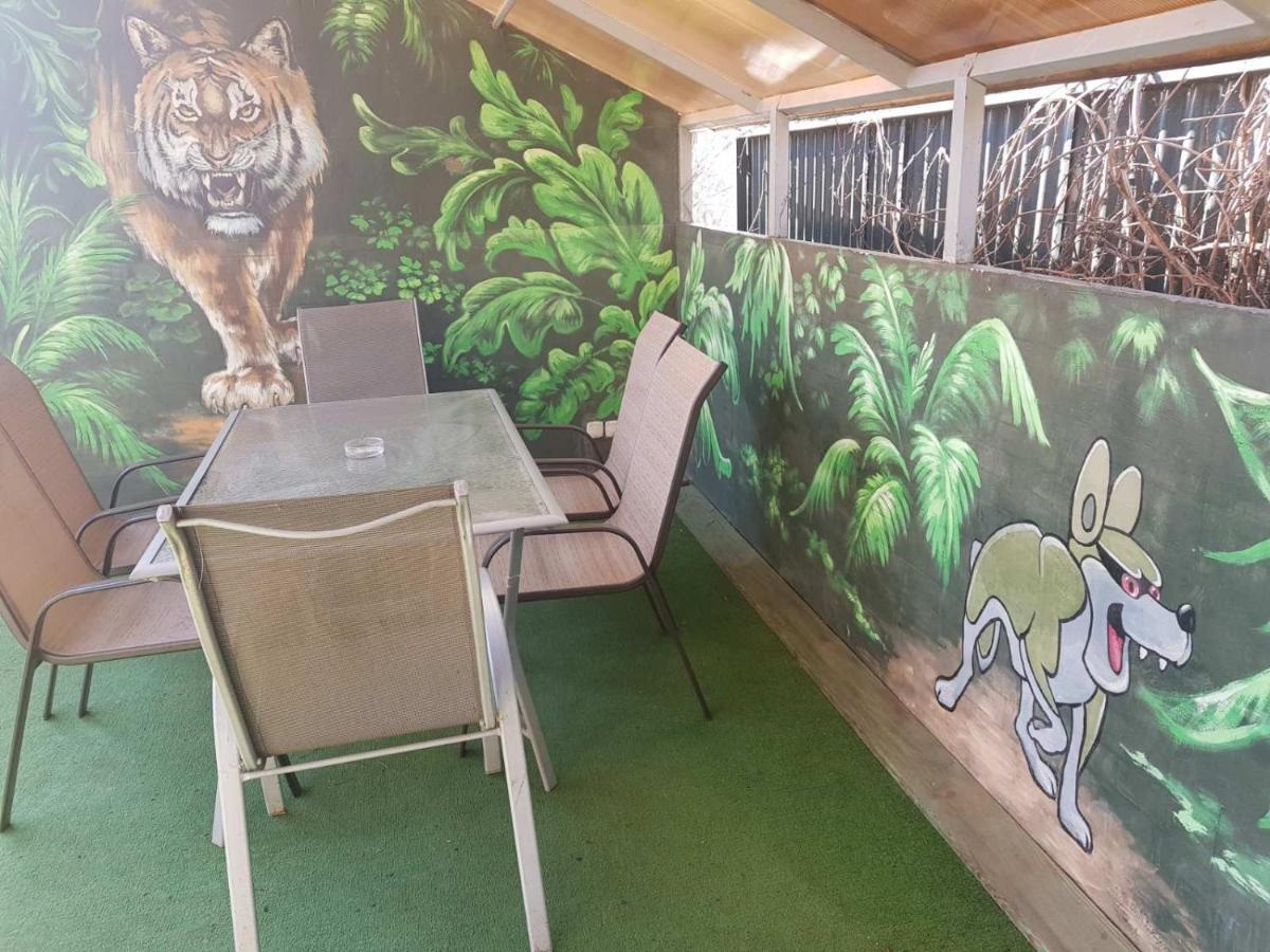 Jungle - Дом-Сказка У Моря Odessa Ngoại thất bức ảnh