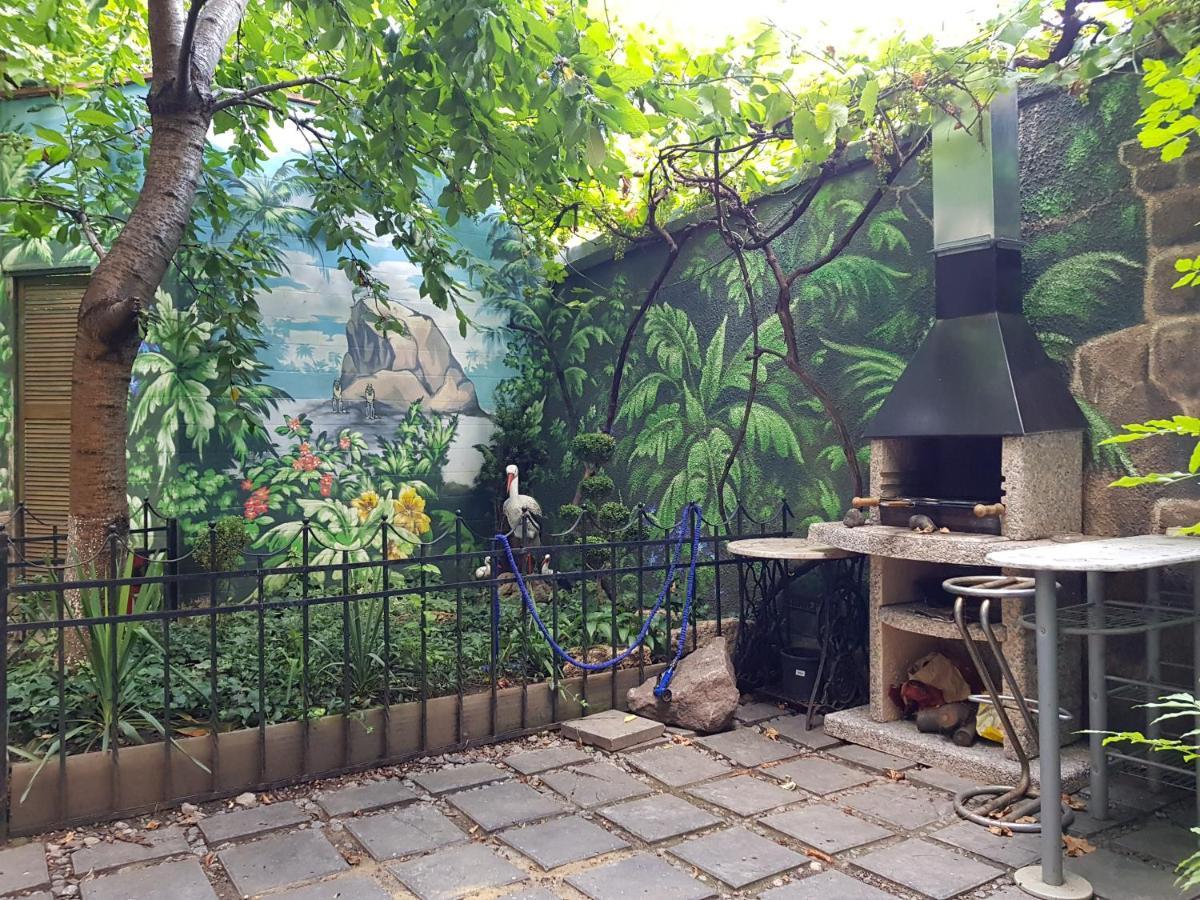 Jungle - Дом-Сказка У Моря Odessa Ngoại thất bức ảnh